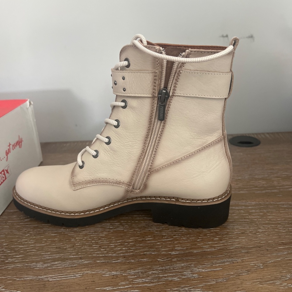 Pikolinos booties - Picture 2 of 6